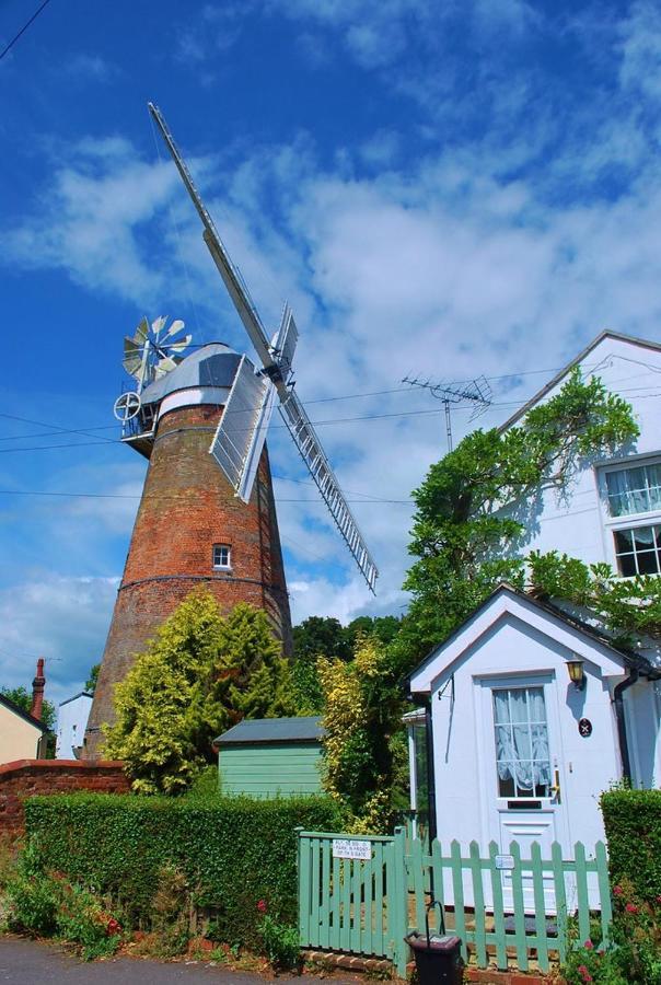 Modern Luxury 1 Bed Apartment With Parking Near Stansted Airport Stansted Mountfitchet Buitenkant foto